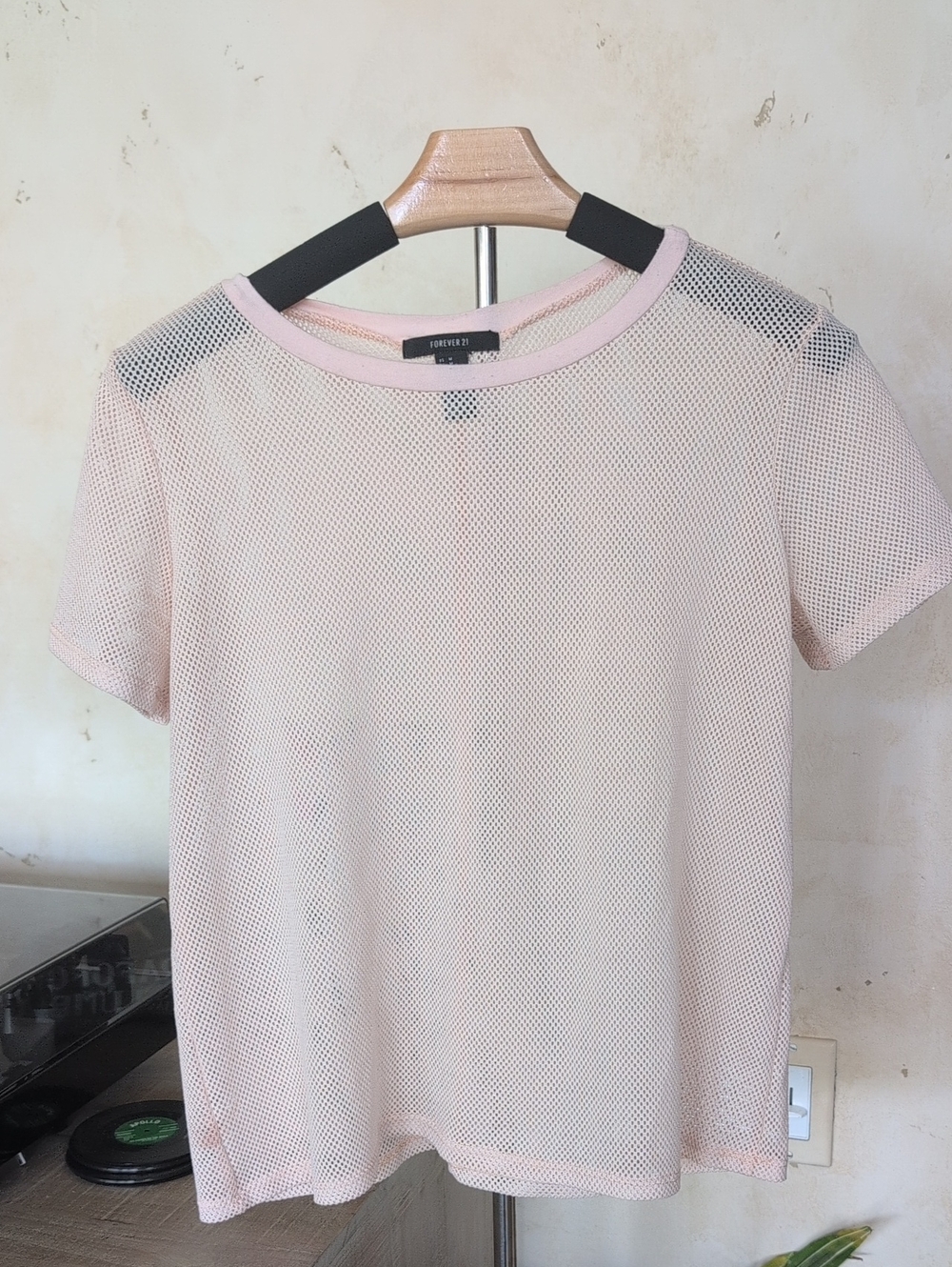 Forever 21 Light Pink Mesh Crop Short Sleeve Tee Y2K